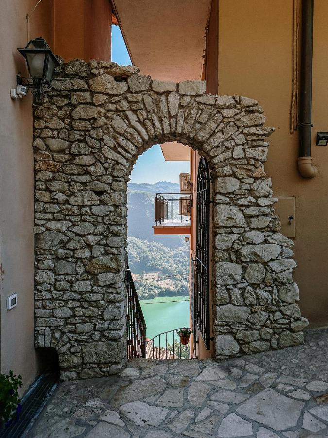 Lago Del Turano - La Taverna Con Cucina Open Space E Free Wi-Fi Ascrea Exteriör bild